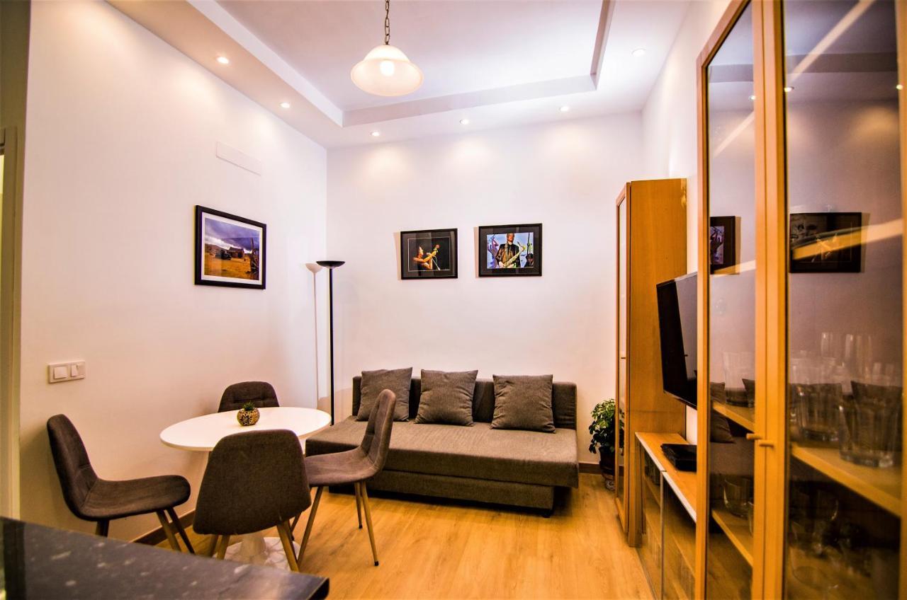 Апартаменти Piso Vip Anton Martin. Madrid Centro. Екстер'єр фото